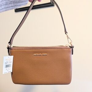 NWT Michael Kors Tan Pebbled Leather Convertible Wristlet